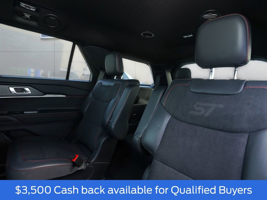 New 2026 Ford Explorer ST image 18