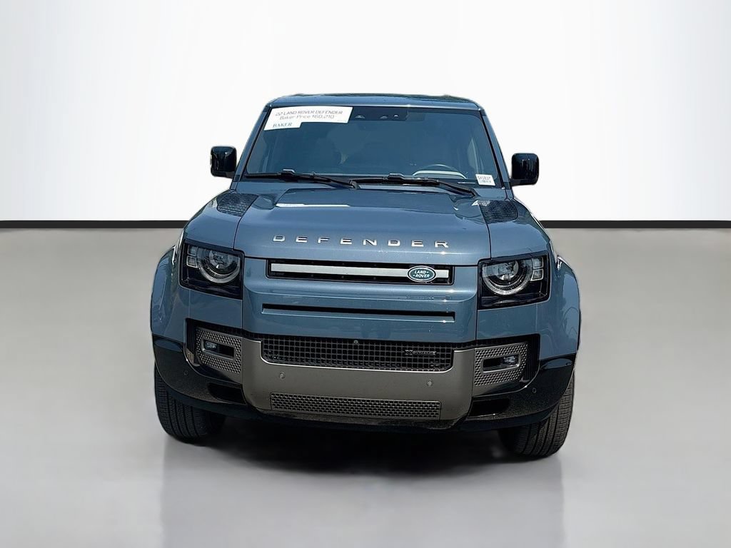 Used 2022 Land Rover Defender 110 X-Dynamic SE AWD/4WD image 8