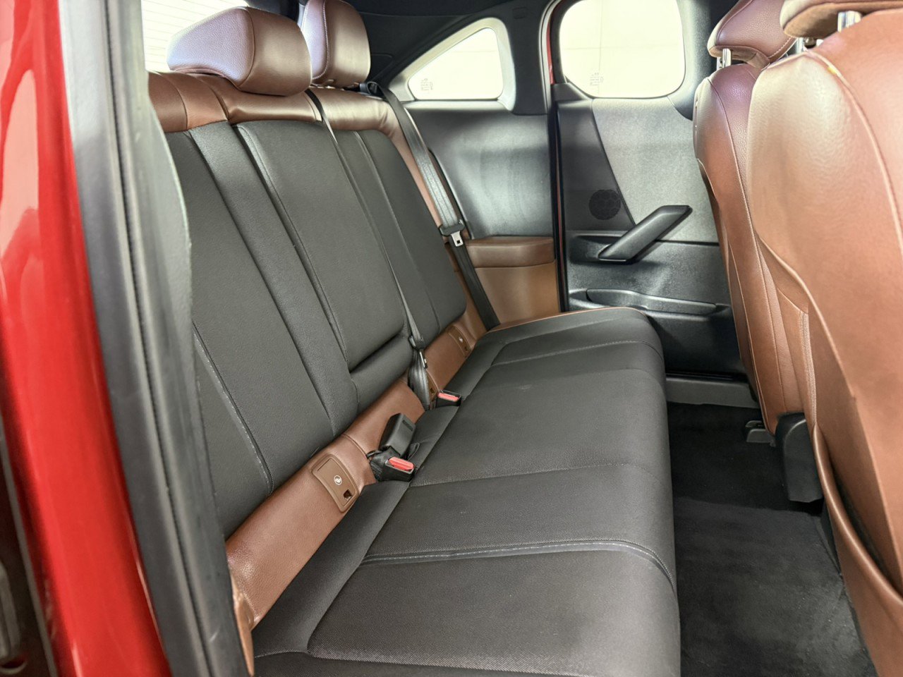 Used 2022 MAZDA MX-30 Electric w/ Premium Plus Pkg image 14