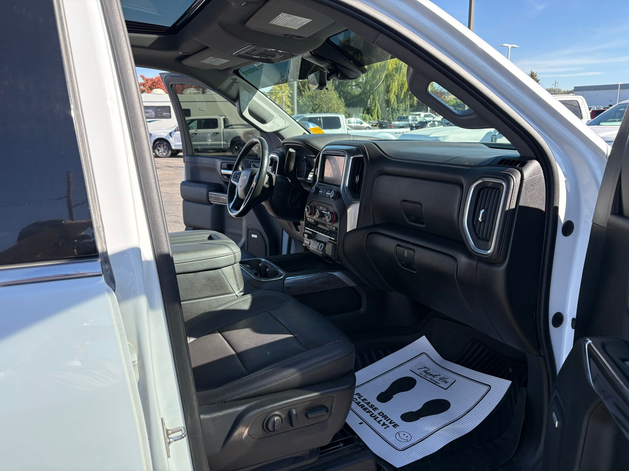 Used 2022 Chevrolet Silverado 3500 LTZ w/ LTZ Convenience Package AWD/4WD image 24