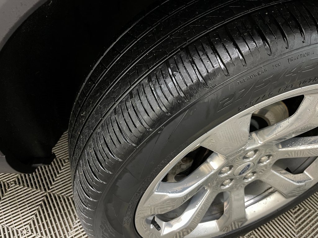 Used 2020 Ford Explorer Platinum image 55