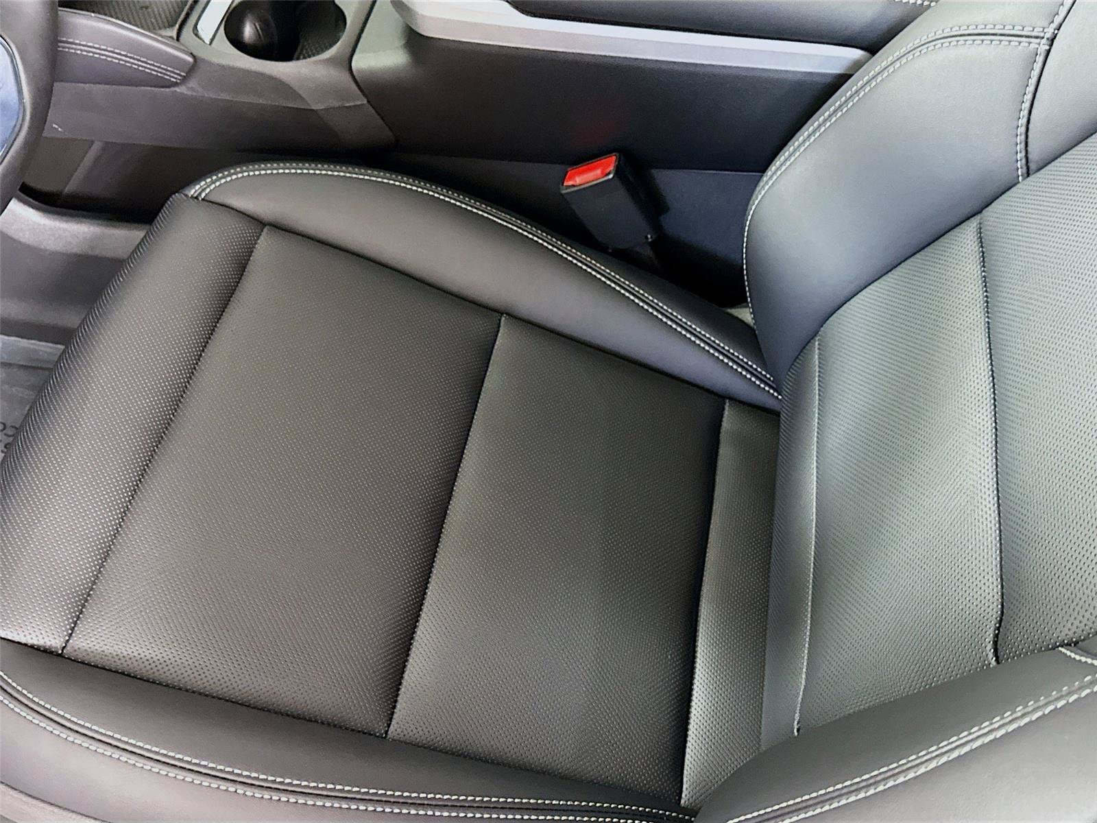 New 2026 GMC Terrain Elevation w/ Elevation Premium Package AWD/4WD image 13