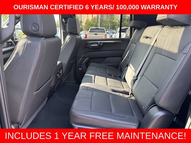 Used 2025 Chevrolet Suburban RST w/ Comfort Package AWD/4WD image 16