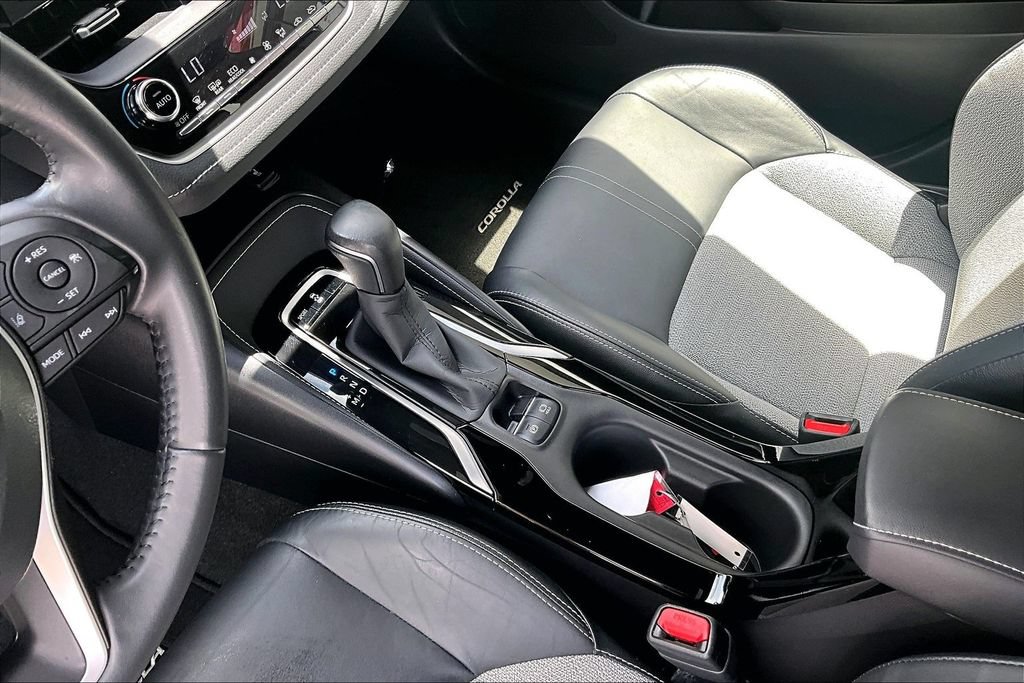 Certified 2021 Toyota Corolla XSE FWD image 20