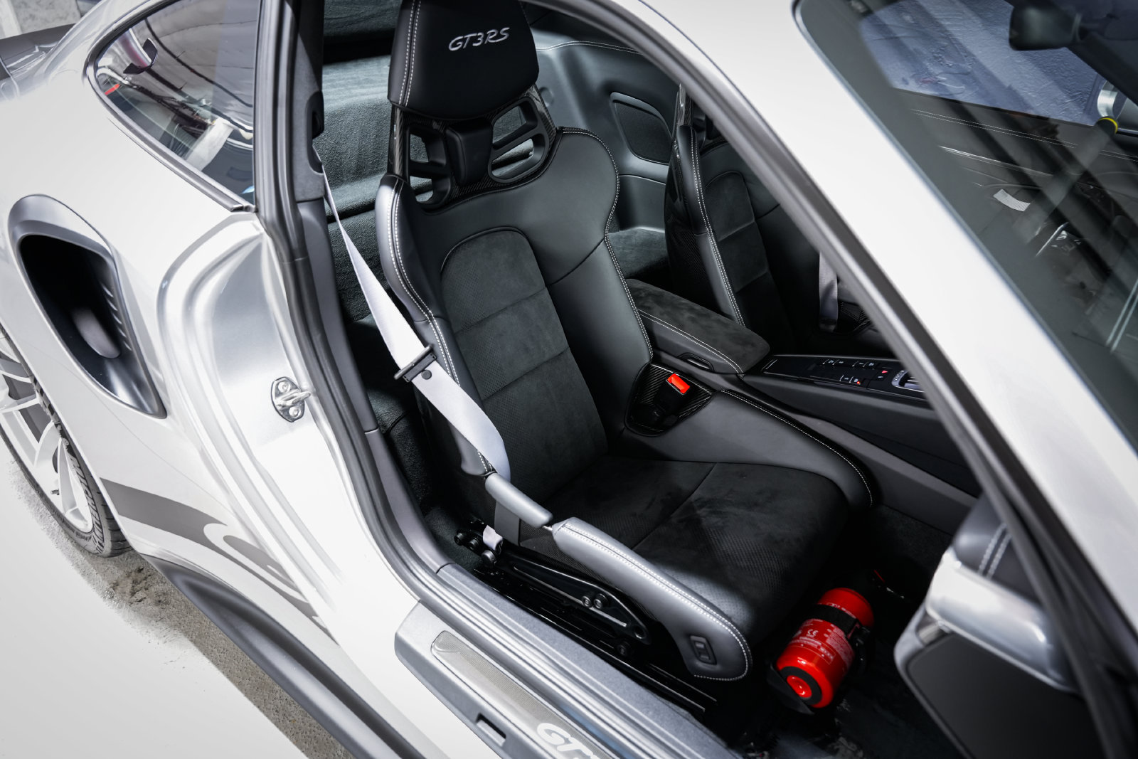 Used 2019 Porsche 911 GT3 RS RWD image 25