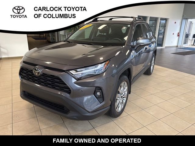 Used 2025 Toyota RAV4 XLE Premium w/ Weather Package FWD image 3