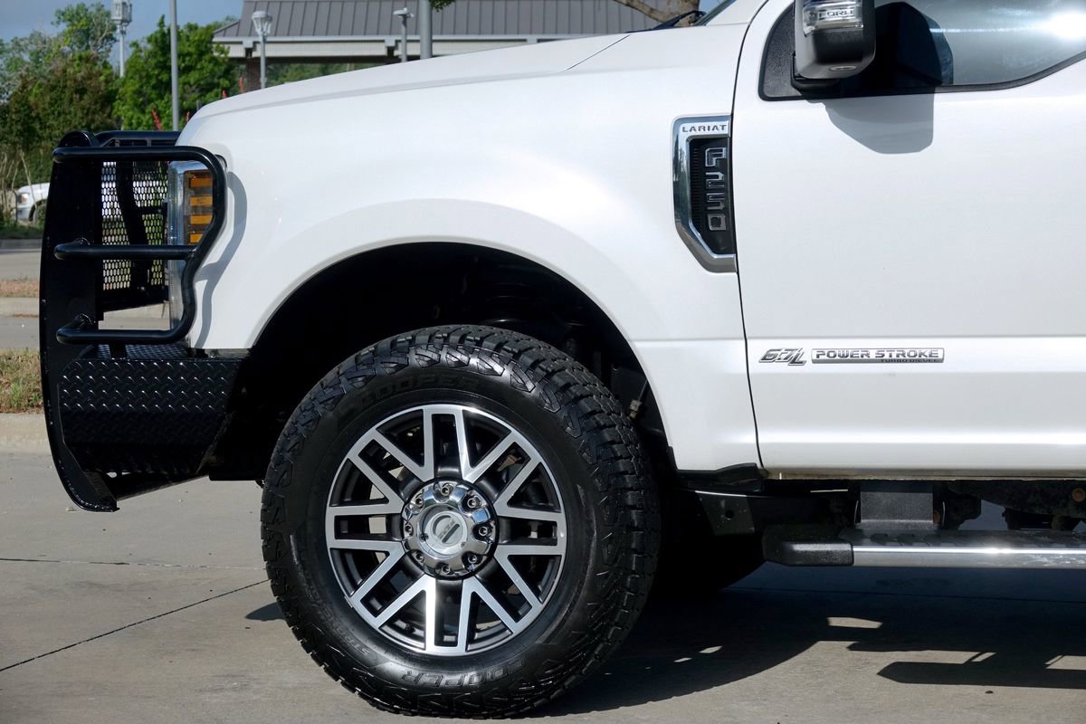Used 2019 Ford F250 Lariat w/ Lariat Value Package AWD/4WD image 11