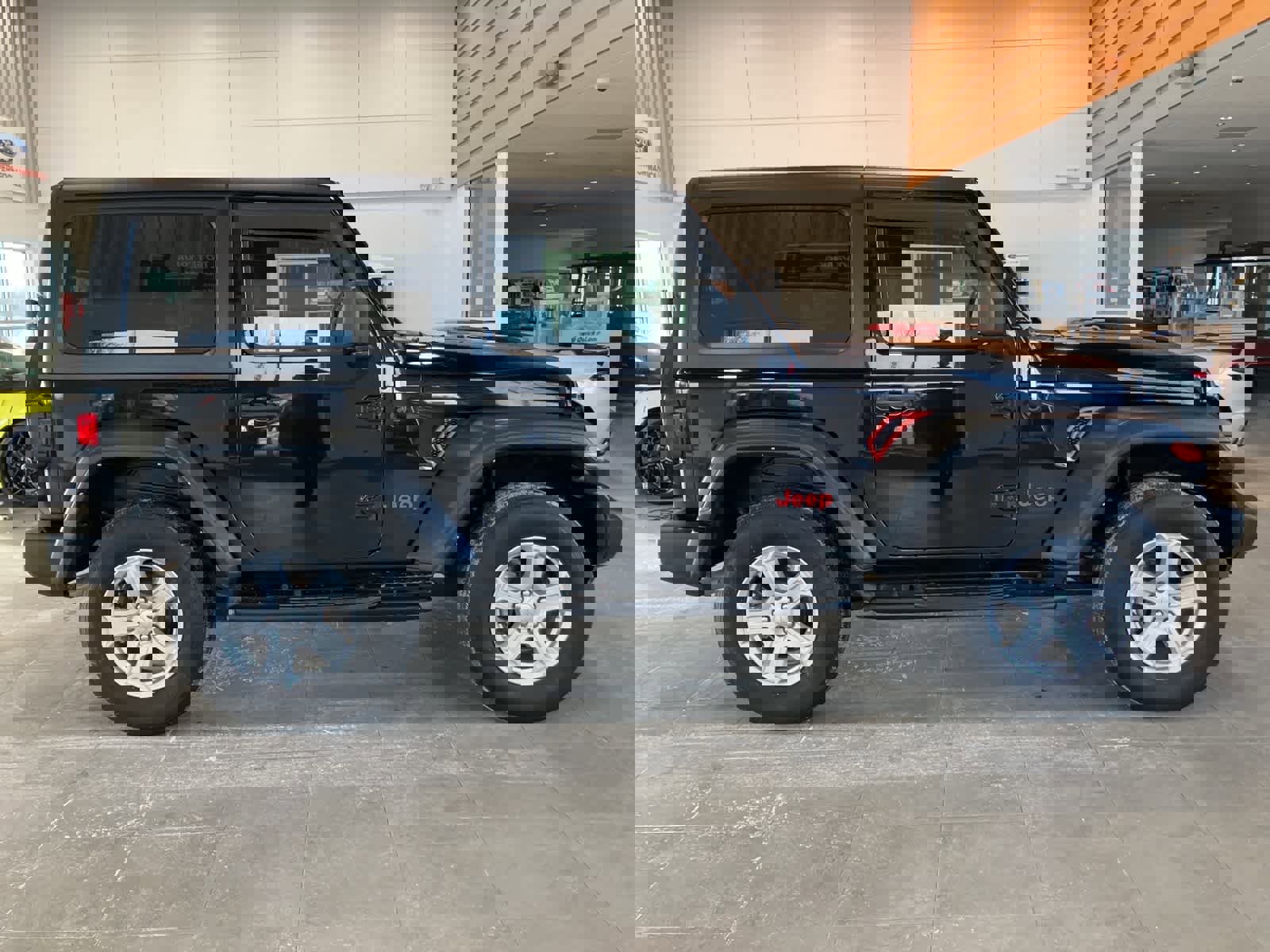Used 2022 Jeep Wrangler Sport S image 4