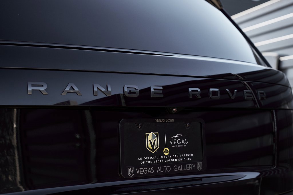Used 2025 Land Rover Range Rover Long Wheelbase Autobiography image 10