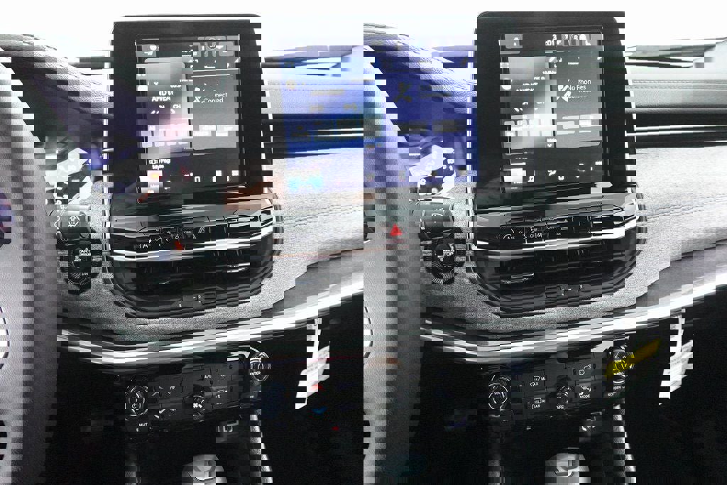 New 2026 Jeep Compass Latitude image 16