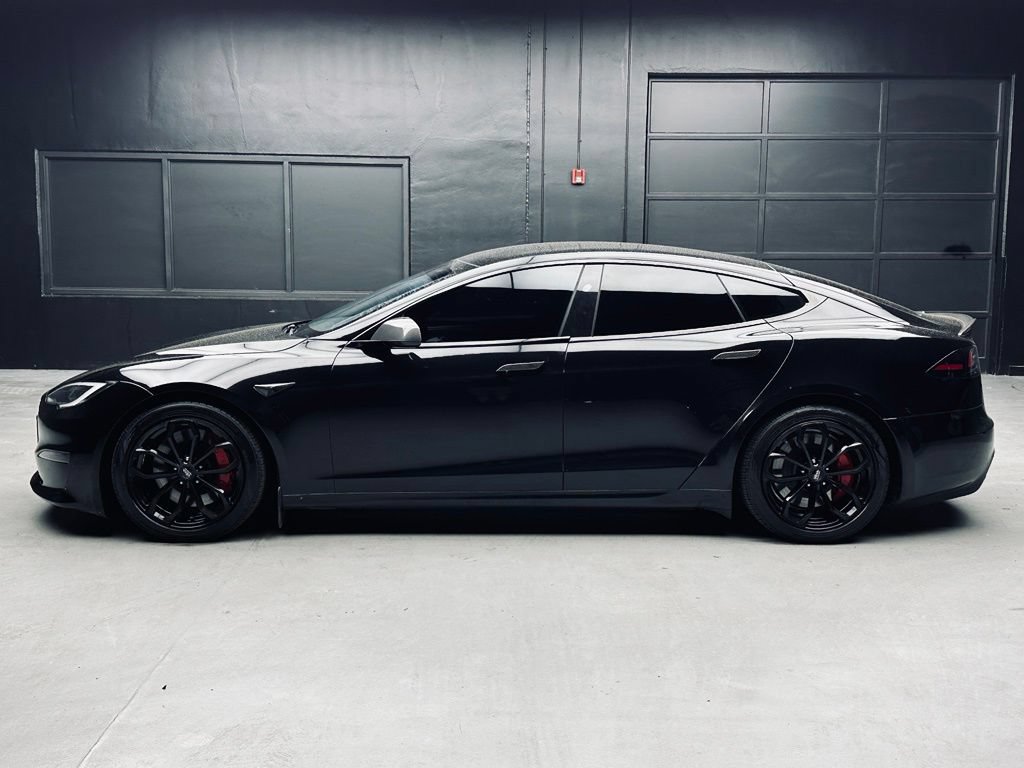 Used 2023 Tesla Model S Plaid AWD/4WD image 3