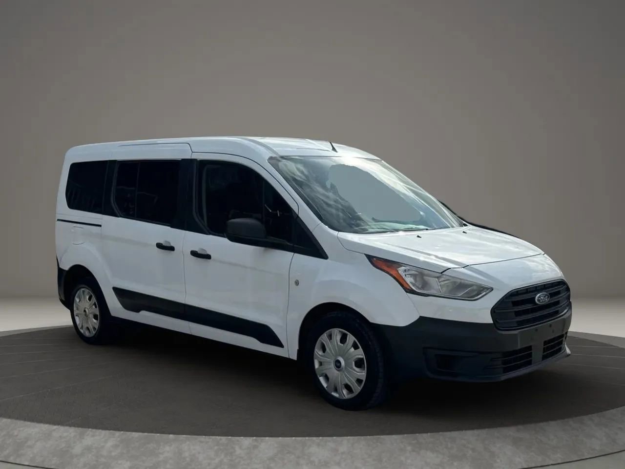 Used 2020 Ford Transit Connect XL image 13