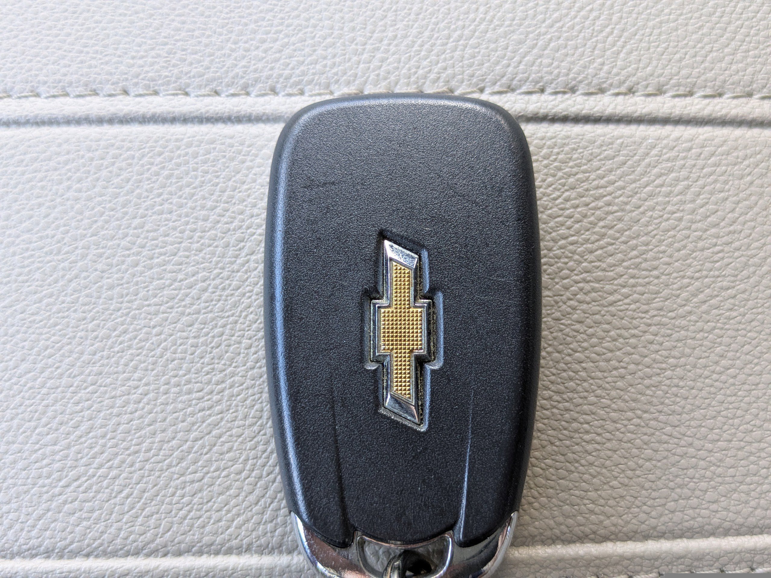 Used 2022 Chevrolet Traverse LS FWD image 31