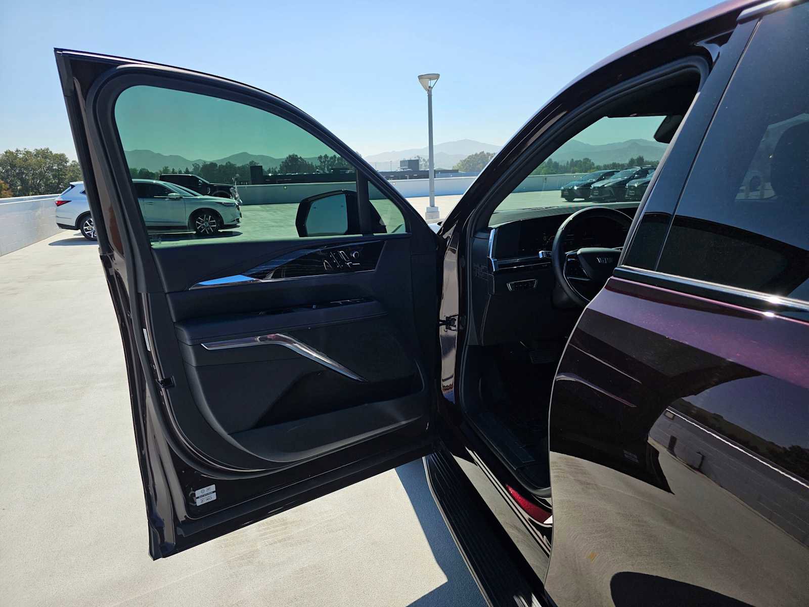 Used 2025 Cadillac Escalade IQ Sport 1 image 23