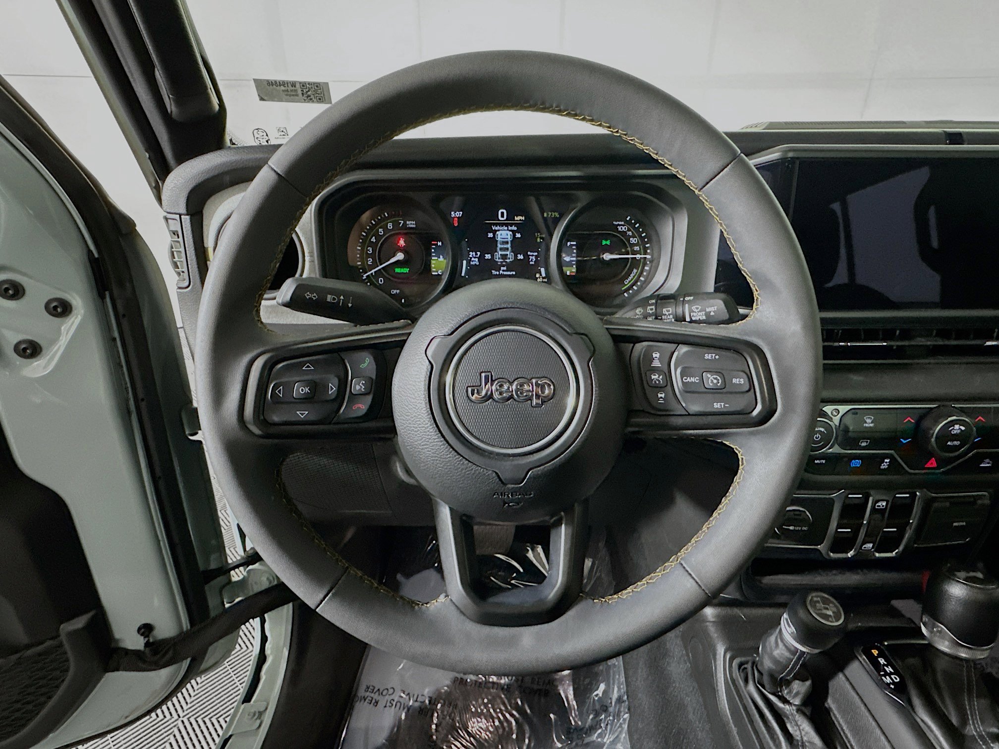 Used 2024 Jeep Wrangler Sport S image 15