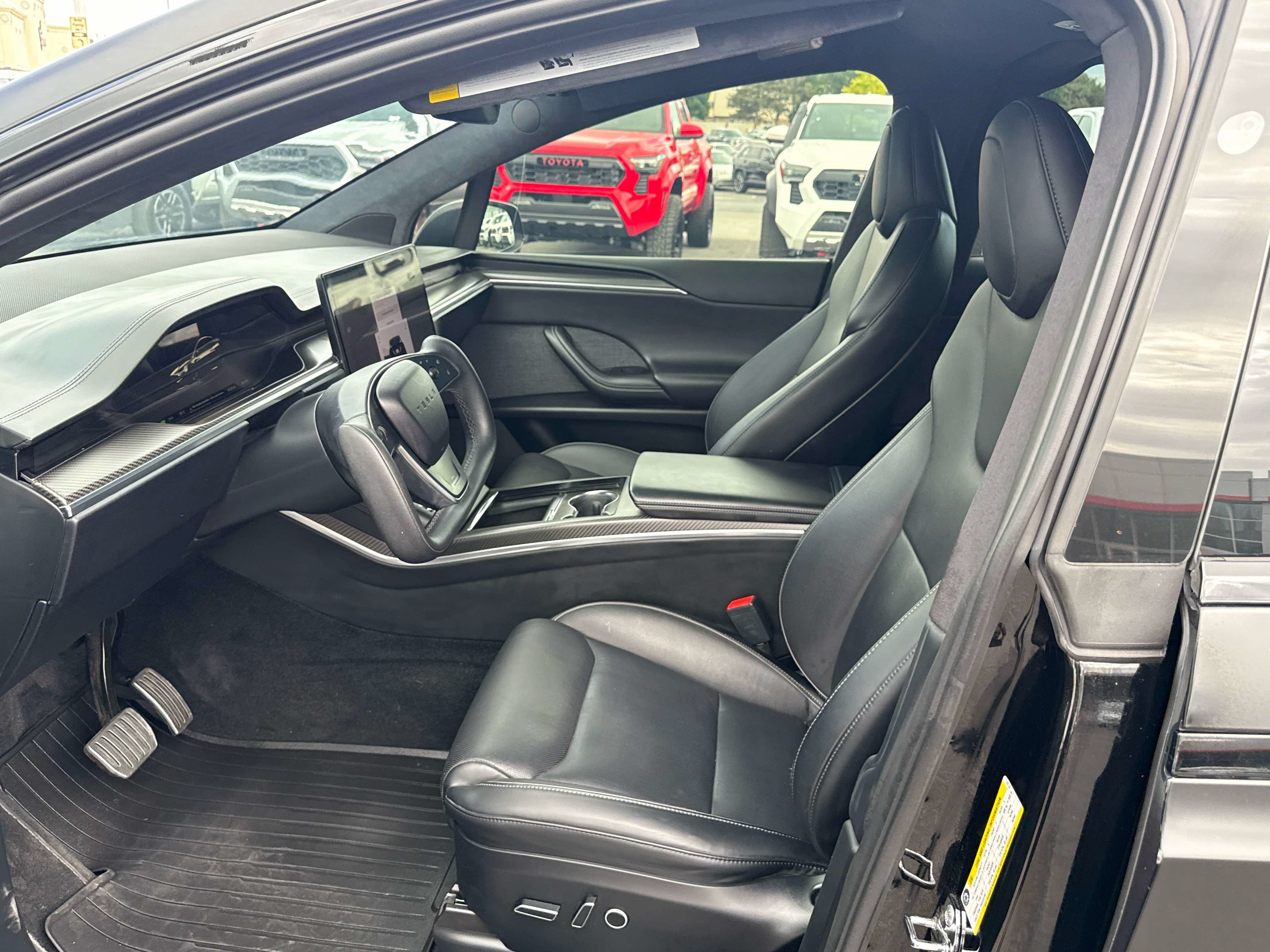 Used 2022 Tesla Model X Plaid AWD/4WD image 11