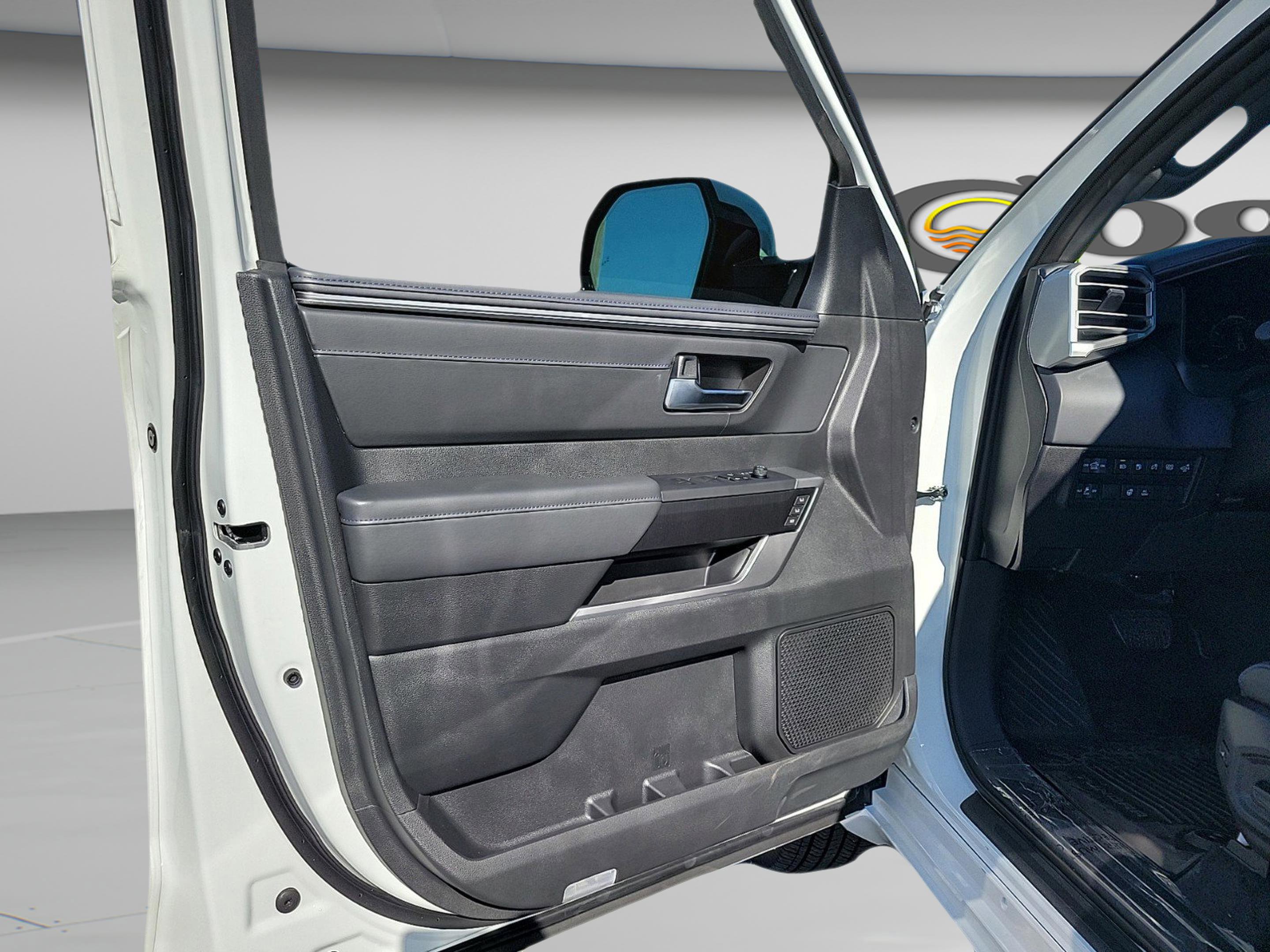 New 2025 Toyota Tundra Platinum image 11