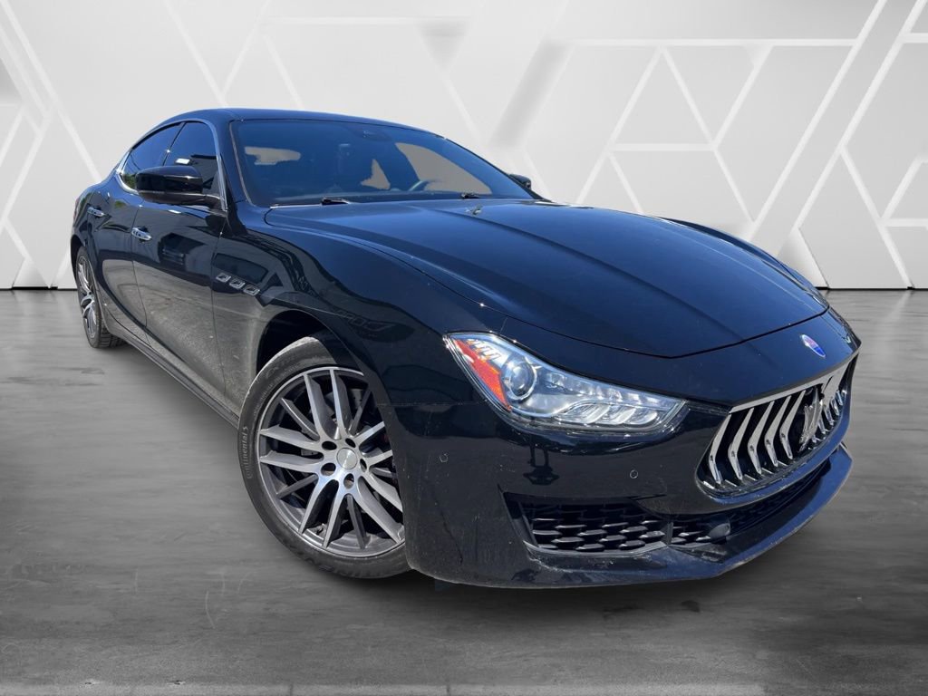 Used 2020 Maserati Ghibli S Q4 AWD/4WD image 2