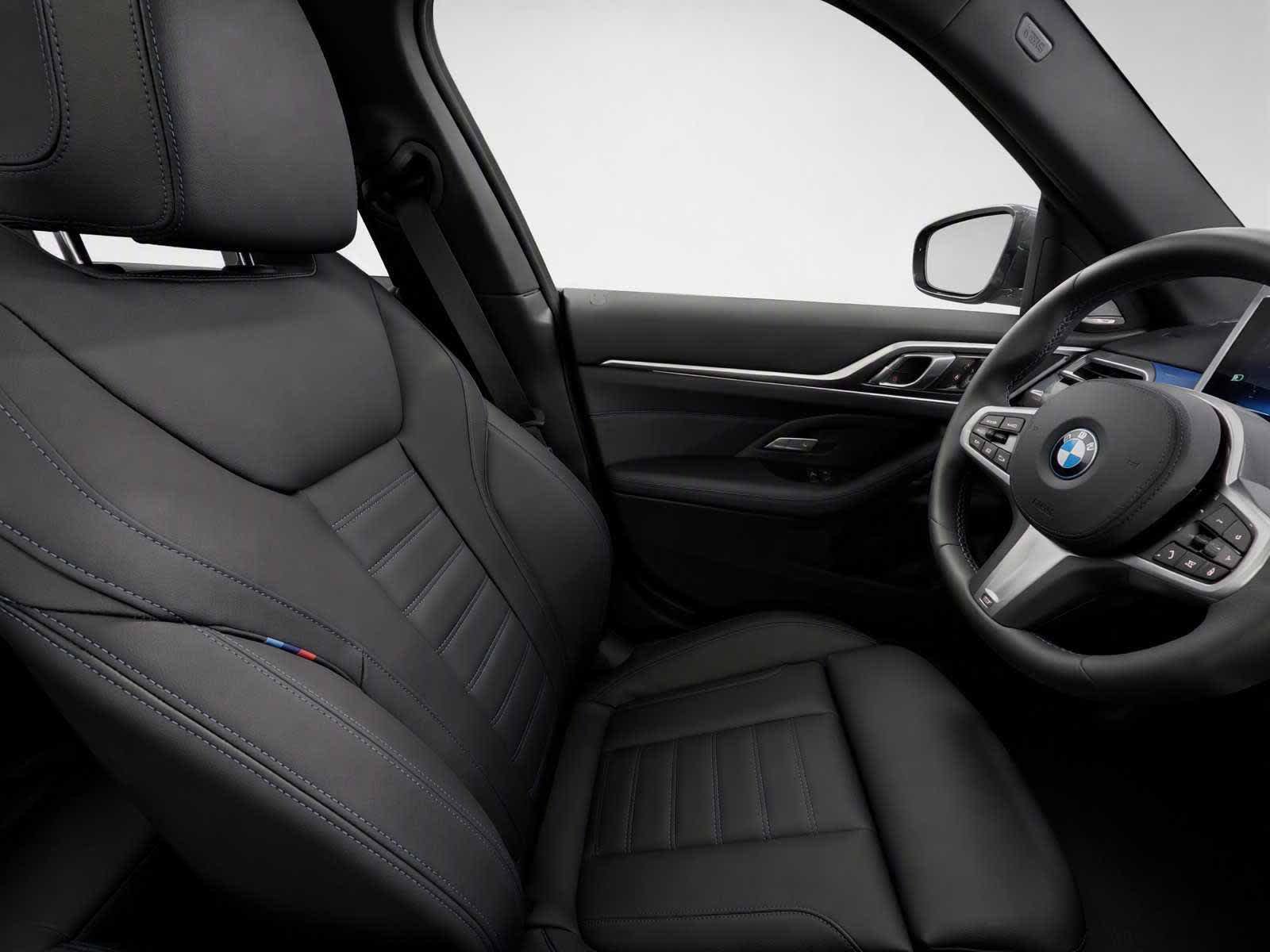 New 2026 BMW 440i xDrive w/ Premium Package AWD/4WD image 10
