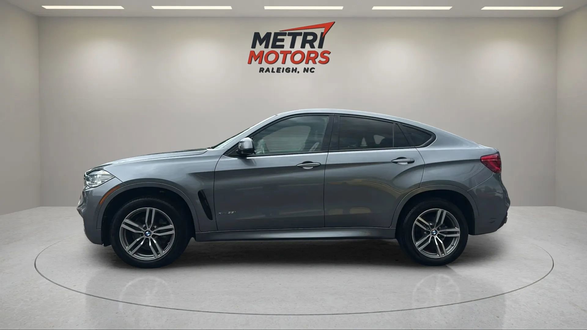Used 2019 BMW X6 xDrive35i image 17
