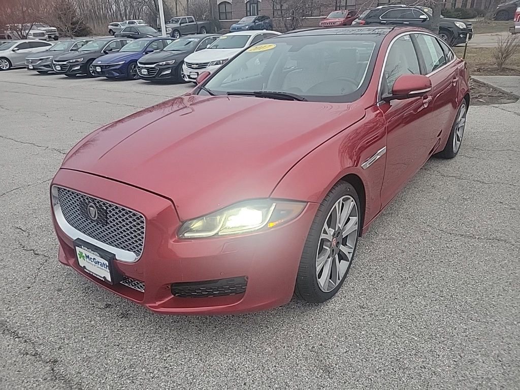 Used 2017 Jaguar XJ L Portfolio image 3