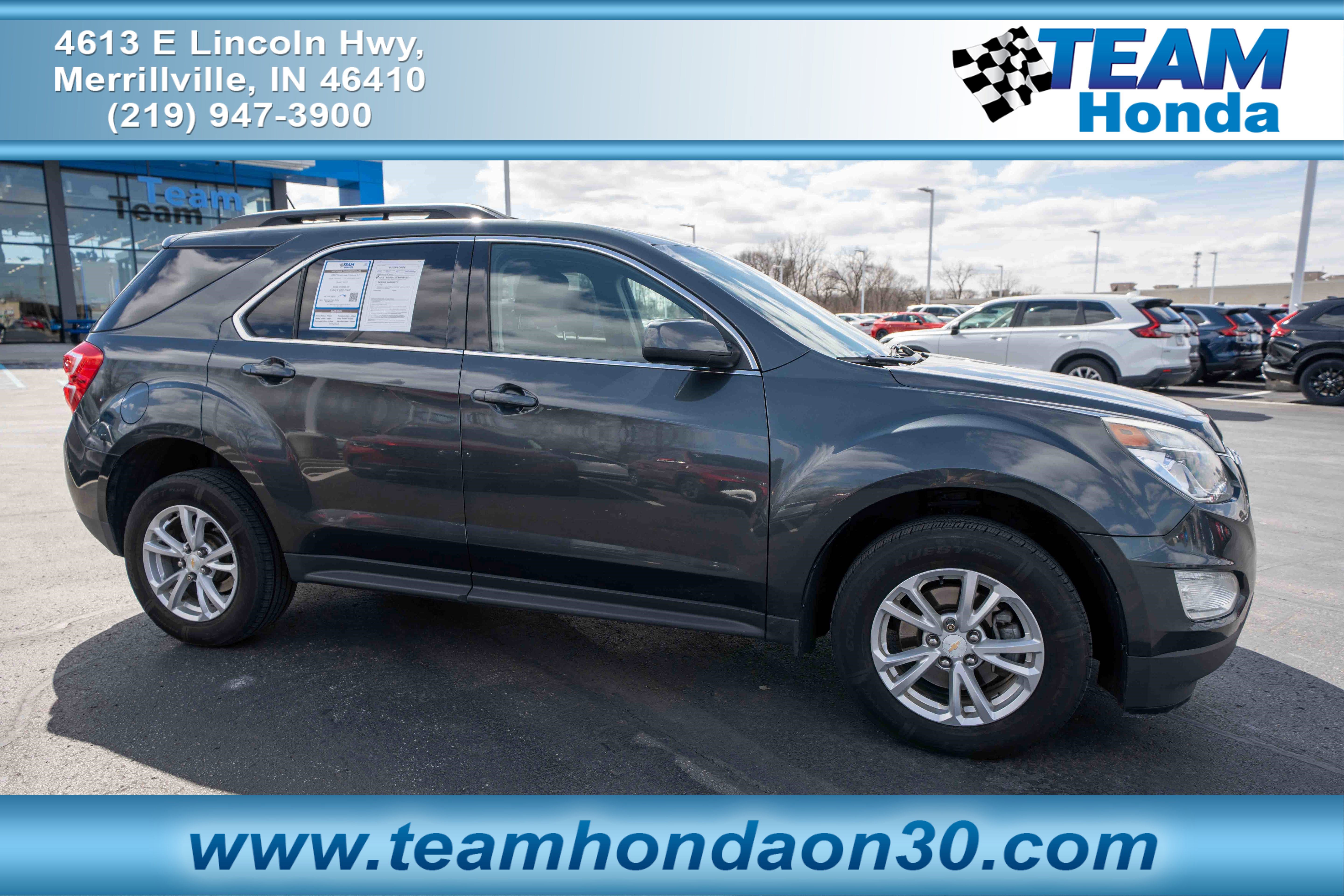 Used 2017 Chevrolet Equinox LT w/ Convenience Package image 1