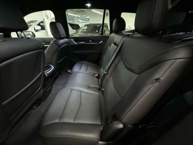 Certified 2025 Cadillac XT6 Premium Luxury image 12
