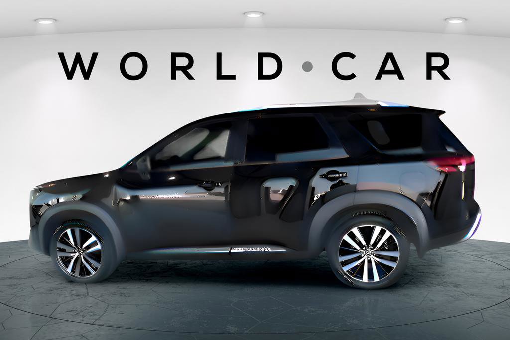 Used 2024 Nissan Pathfinder Platinum w/ Cargo Package image 4