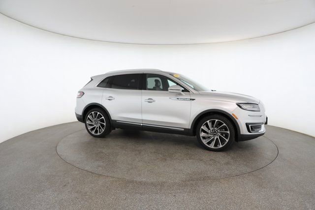 Used 2019 Lincoln Nautilus Reserve w/ Driver Assistance Package image 24