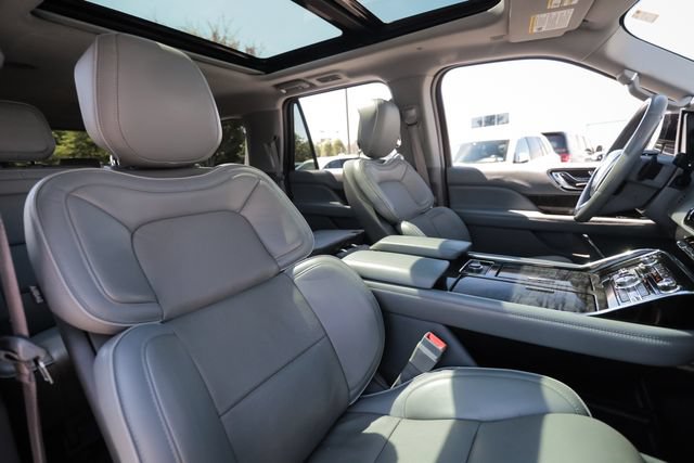 Used 2018 Lincoln Navigator L Select w/ Technology Package AWD/4WD image 64