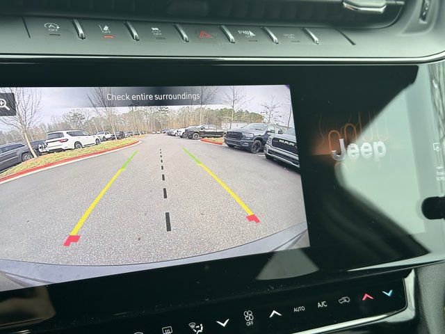 New 2026 Jeep Grand Cherokee Limited w/ Limited Altitude Package image 31