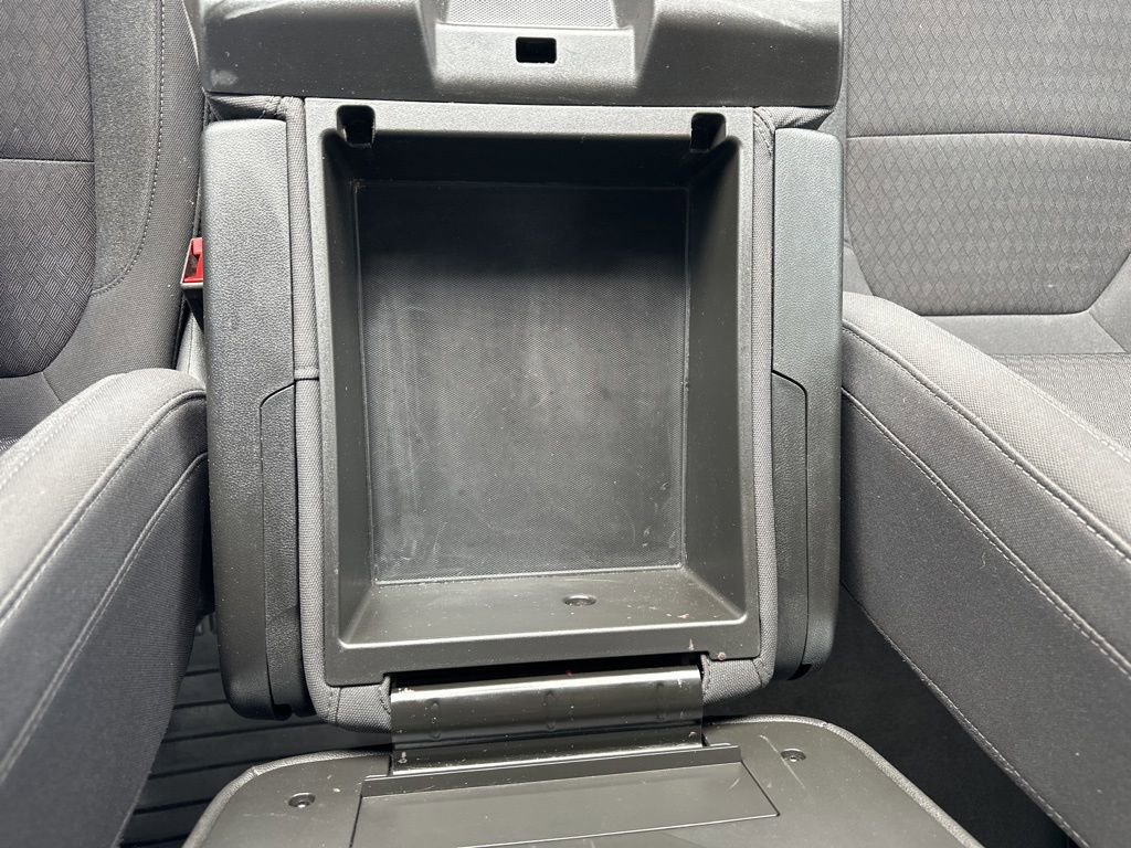 Used 2022 Chevrolet Silverado 2500 Custom w/ Custom Convenience Package image 7