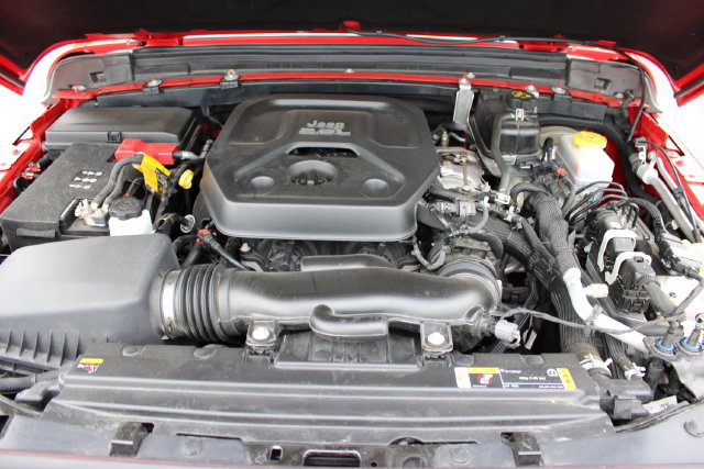 Used 2022 Jeep Wrangler Unlimited Sahara AWD/4WD image 47
