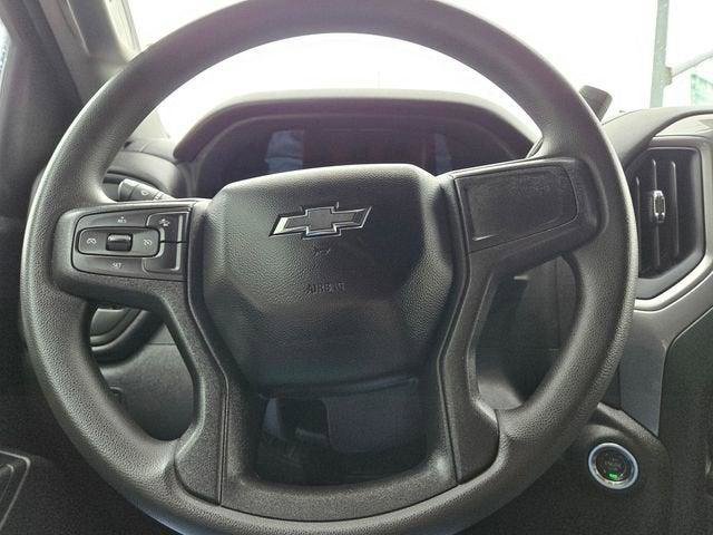 Used 2024 Chevrolet Silverado 1500 Custom Trail Boss w/ Dark Appearance Package AWD/4WD image 22