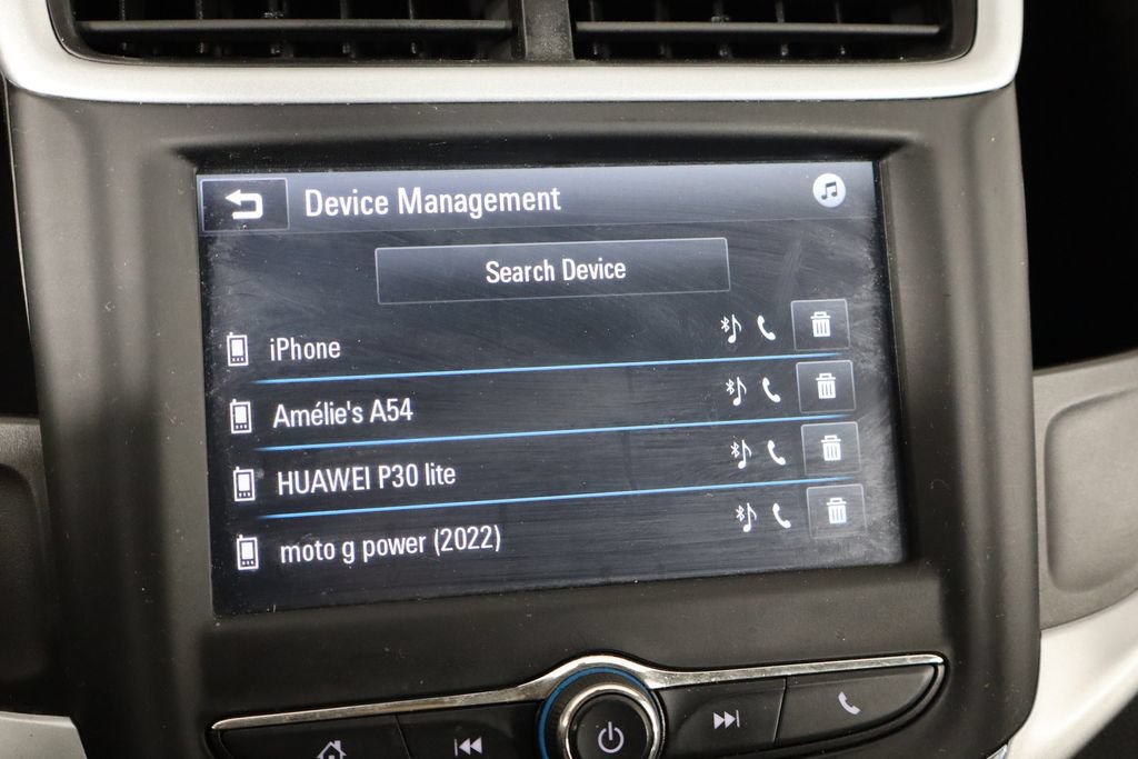 Used 2017 Chevrolet Sonic LT FWD image 30