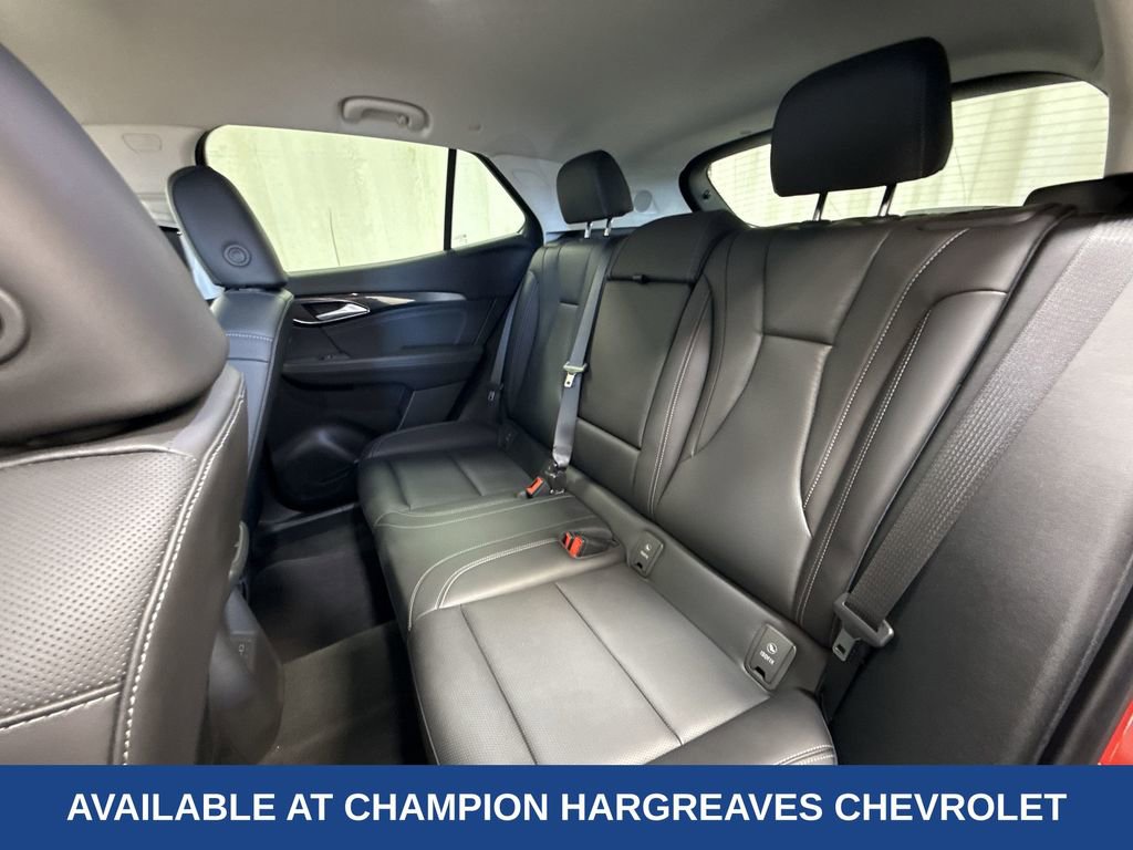 Used 2025 Buick Envision Preferred image 34