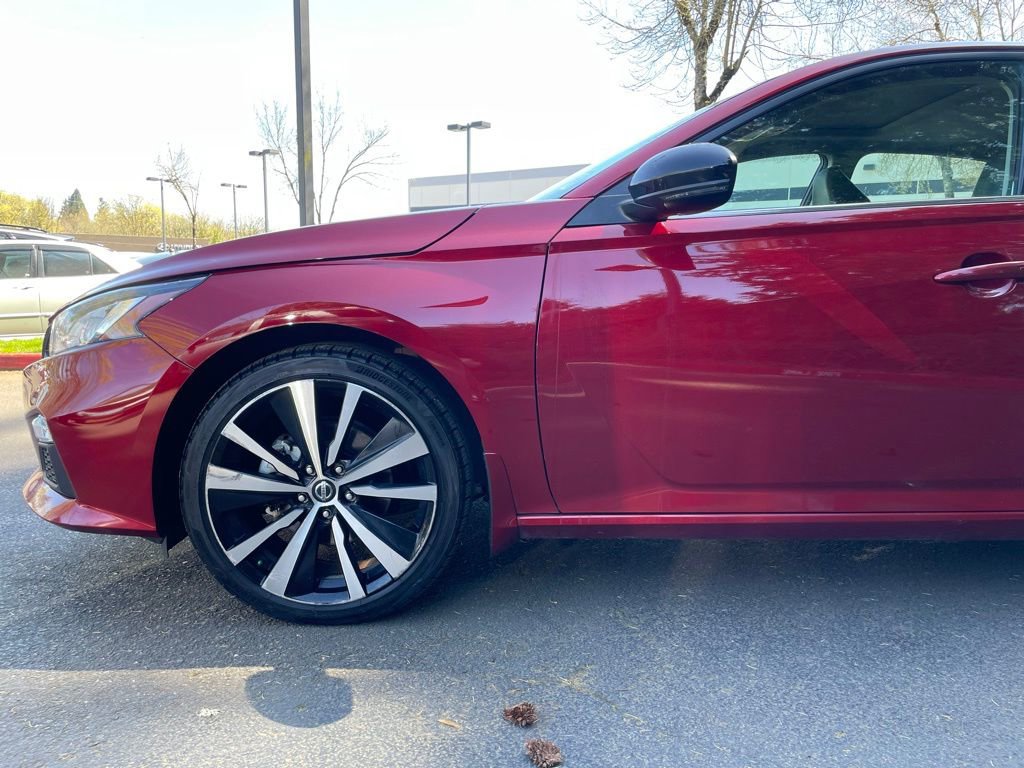Used 2021 Nissan Altima 2.5 SR w/ SR Premium Package image 7