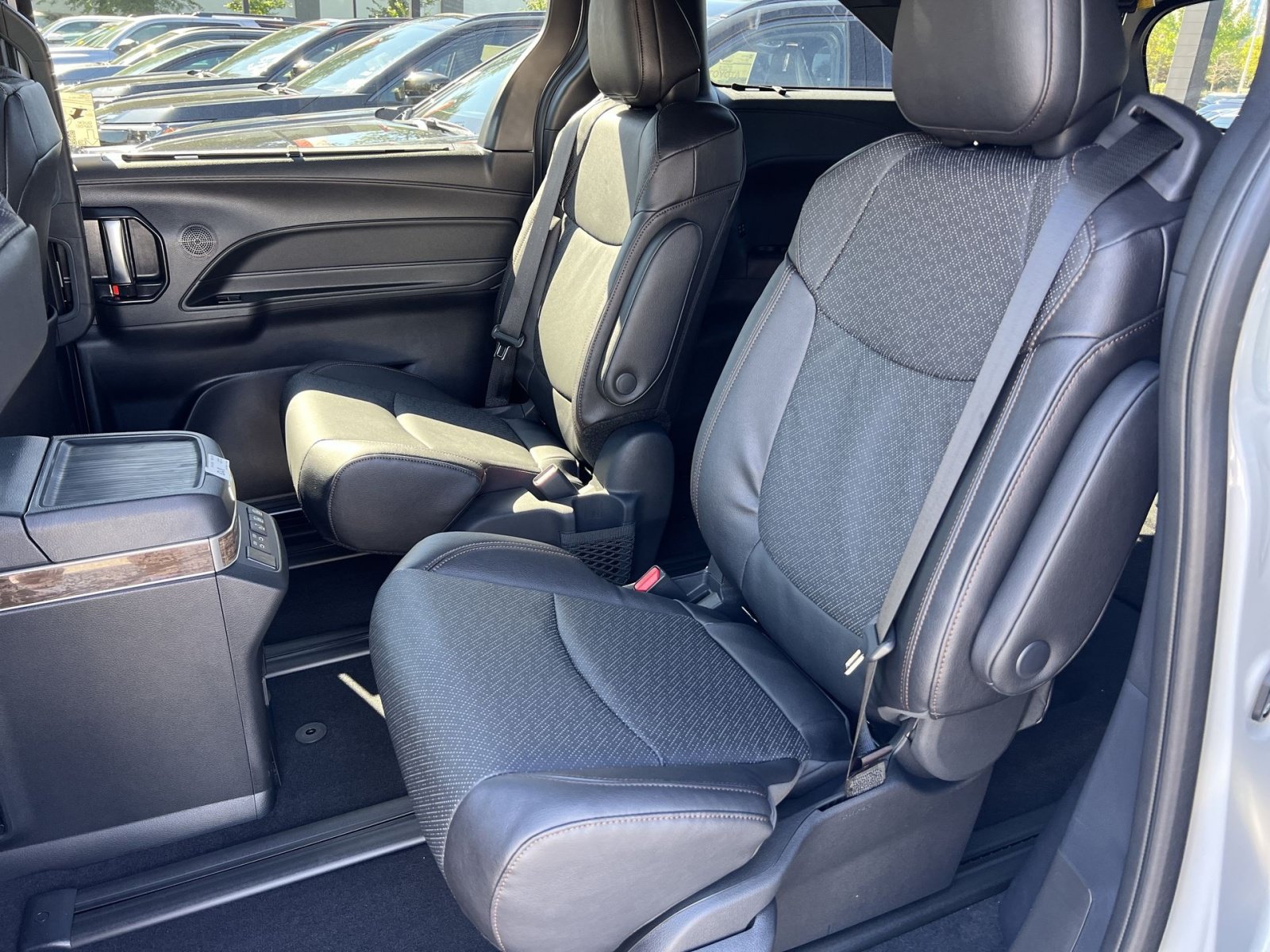 New 2026 Toyota Sienna Platinum AWD/4WD image 19