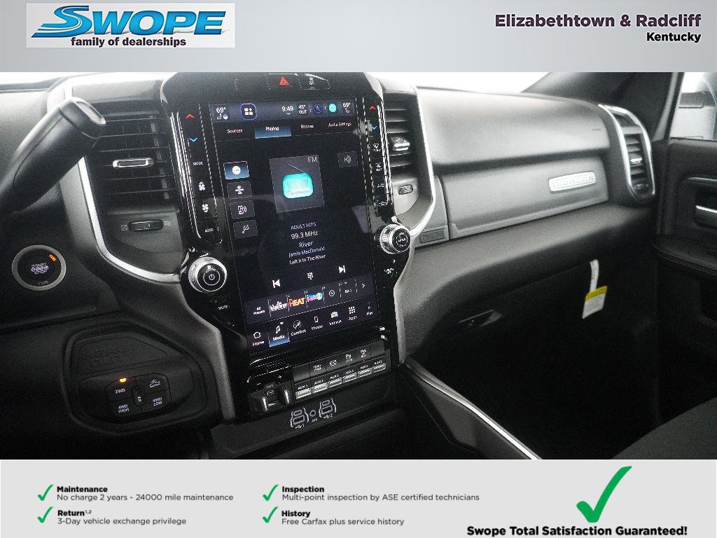 New 2026 RAM 2500 Big Horn AWD/4WD image 20