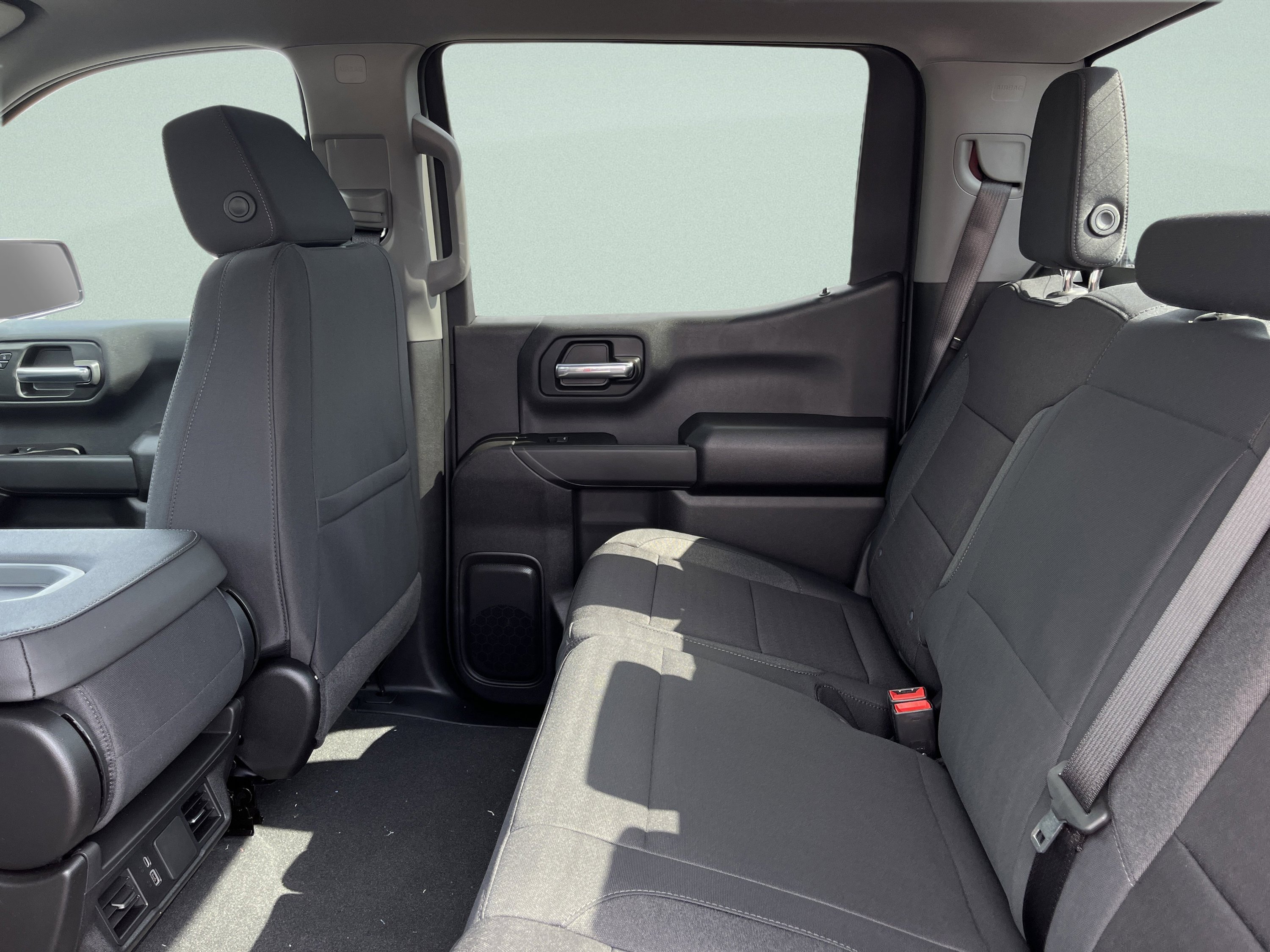 New 2026 Chevrolet Silverado 1500 Custom Trail Boss w/ Dark Appearance Package image 19