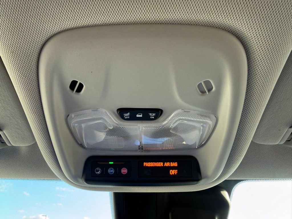 Used 2023 Chevrolet TrailBlazer LT w/ Convenience Package image 28