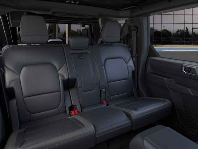 New 2026 Ford Bronco Outer Banks w/ Sasquatch Package AWD/4WD image 11