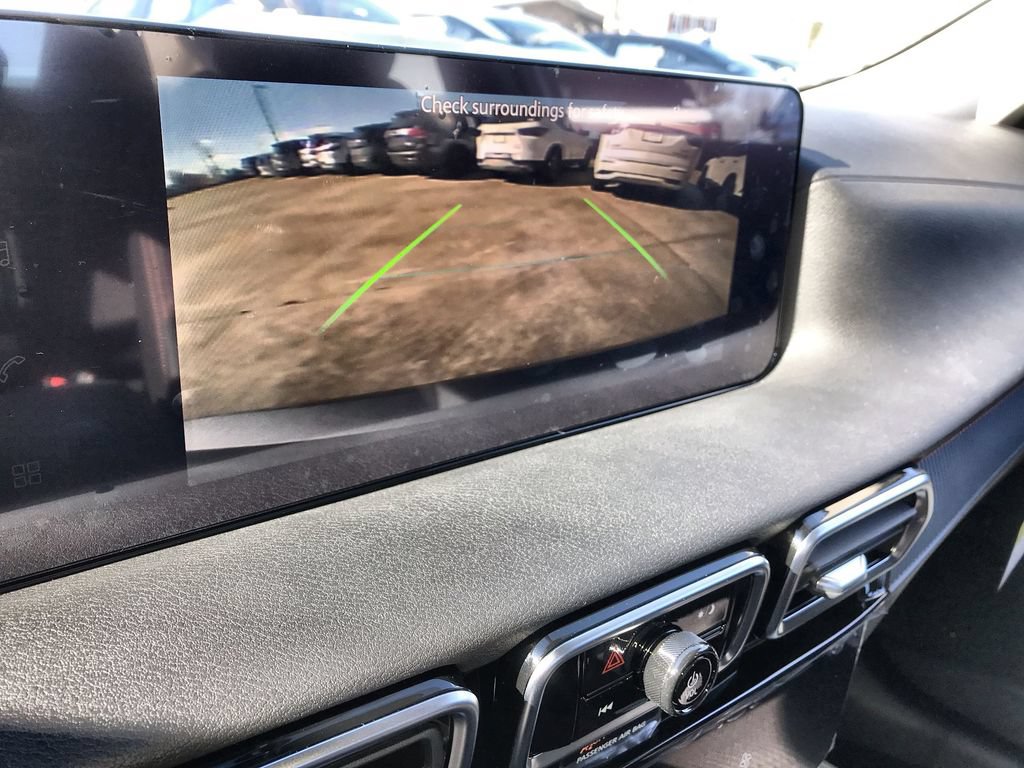 New 2026 Nissan Sentra SR w/ Floor Mat Package FWD image 16