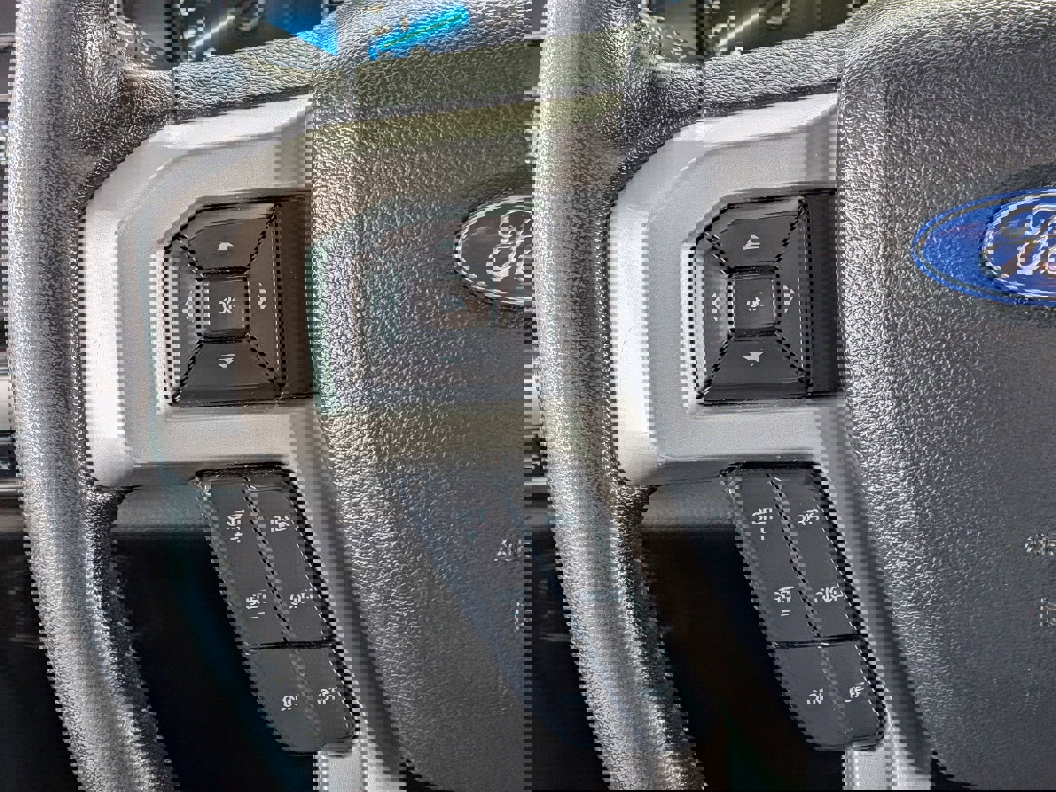 Used 2019 Ford F150 Lariat w/ Equipment Group 502A Luxury image 15