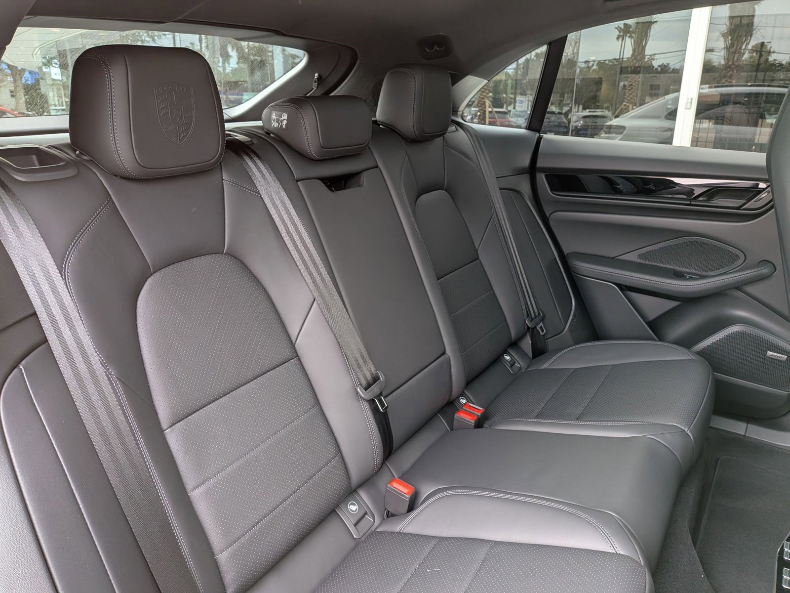 New 2026 Porsche Macan Electric image 24