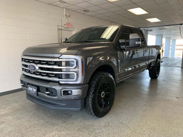Used 2024 Ford F350 Platinum w/ FX4 Off-Road Package image 21