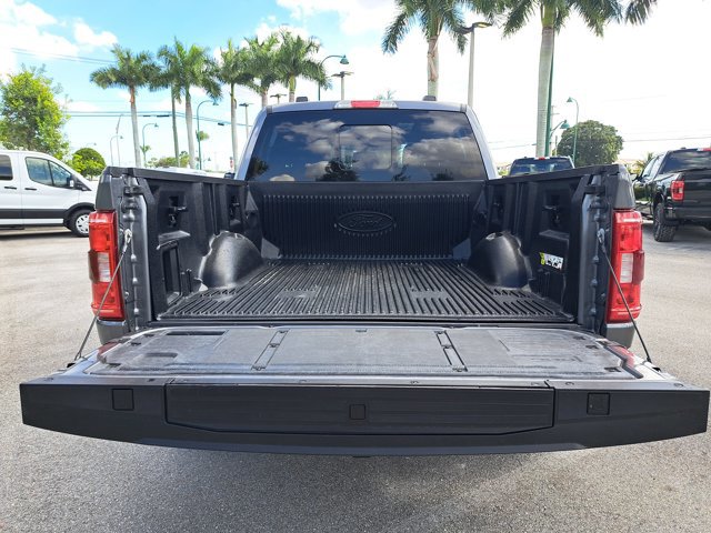 Certified 2022 Ford F150 XLT w/ Equipment Group 302A High image 9