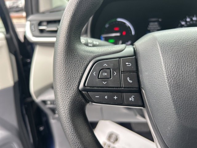 Used 2024 Toyota Sienna LE image 19