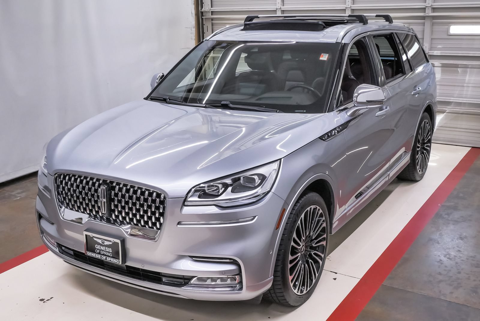 Used 2022 Lincoln Aviator Black Label AWD/4WD image 1