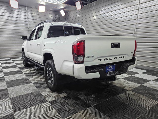 Used 2022 Toyota Tacoma SR AWD/4WD image 7